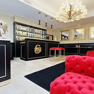 2* Maison d'hôtes Spanish Diamond Luxury & Jacuzzi